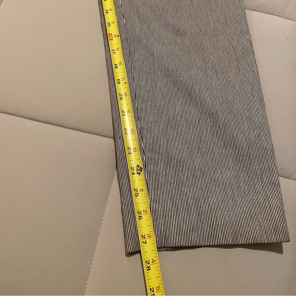 ST JOHN 12 Designer Women's Crop Pants Minimalist Preppy Luxury Classic Elegant - Picture 8 of 8